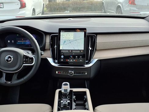 New 2026 Volvo XC90 B5 Core AWD/4WD image 19