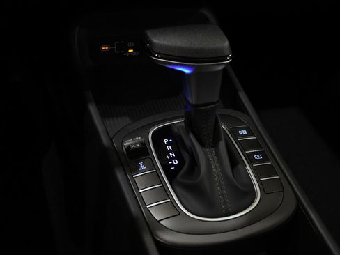 New 2026 Hyundai Kona SE image 24