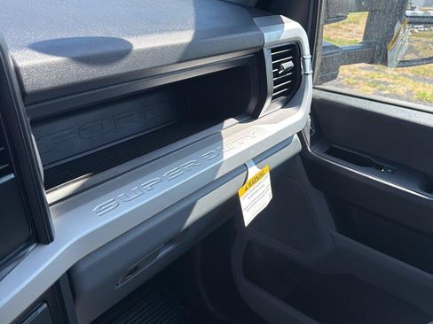 New 2026 Ford F350 XL w/ XL Chrome Package AWD/4WD image 22