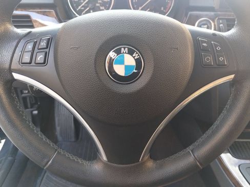 Used 2010 BMW 335i xDrive Coupe w/ Premium Pkg image 16