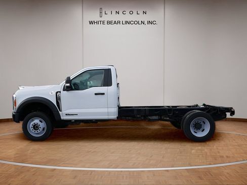 Used 2023 Ford F550 4x4 Regular Cab Super Duty image 8