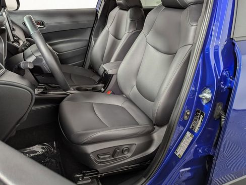 Certified 2022 Toyota Corolla Cross XLE image 20