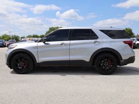 Used 2022 Ford Explorer ST w/ Equipment Group 401A AWD/4WD image 8