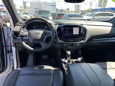 Certified 2023 Chevrolet Traverse RS AWD/4WD image 22