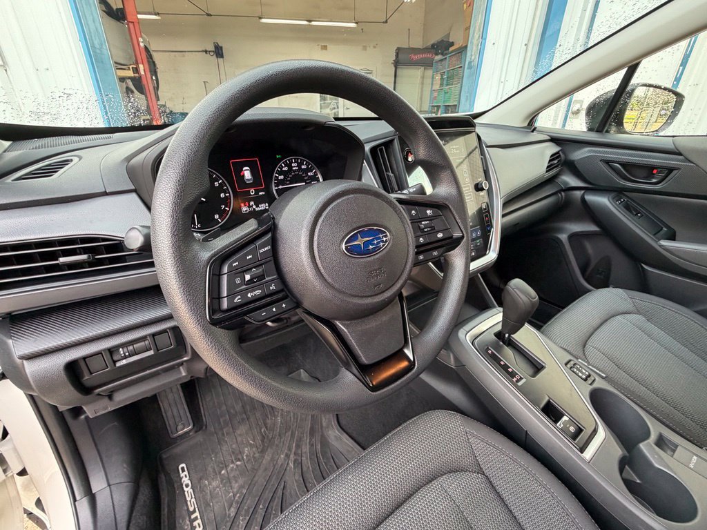 Used 2024 Subaru Crosstrek 2.0i Premium AWD/4WD image 14