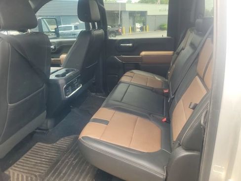 Used 2020 Chevrolet Silverado 2500 High Country AWD/4WD image 11