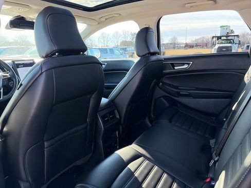 Used 2024 Ford Edge SEL w/ Convenience Package image 28