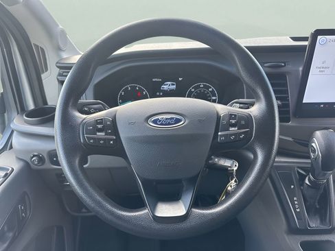 Used 2022 Ford Transit 350 XLT image 12