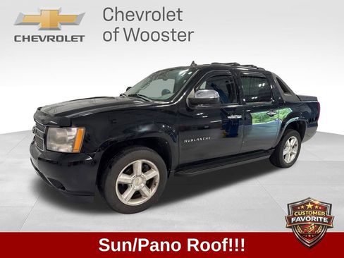 Used 2011 Chevrolet Avalanche LT w/ Regional Value Package AWD/4WD image 1