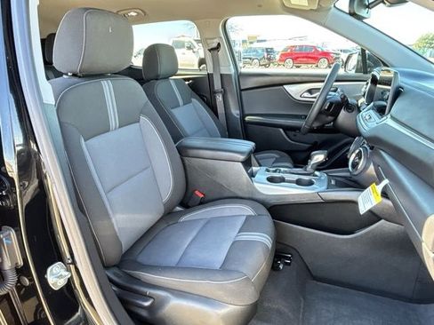 Used 2024 Chevrolet Blazer LT w/ Convenience Package image 26