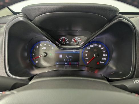 Used 2020 GMC Canyon Denali image 12