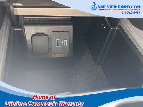 Used 2023 Ford Explorer XLT w/ Equipment Group 202A AWD/4WD image 44