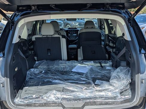 New 2025 Subaru Ascent Limited image 20