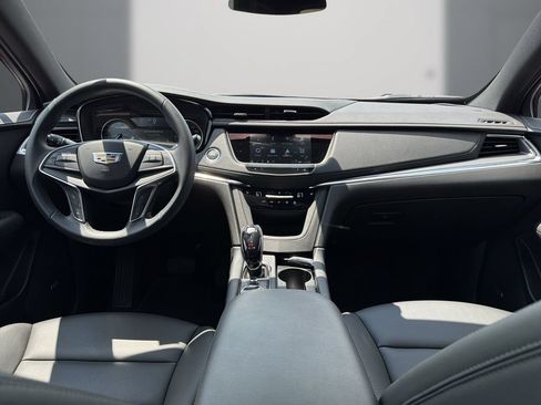 Used 2026 Cadillac XT5 Luxury FWD image 17