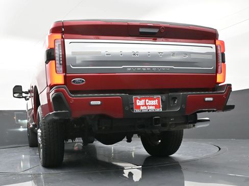 Certified 2024 Ford F350 Limited w/ FX4 Off-Road Package image 33