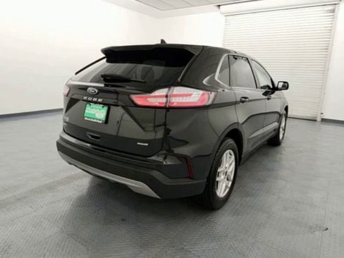 Used 2022 Ford Edge SEL image 8