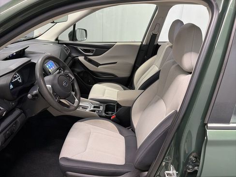 Used 2023 Subaru Forester image 14