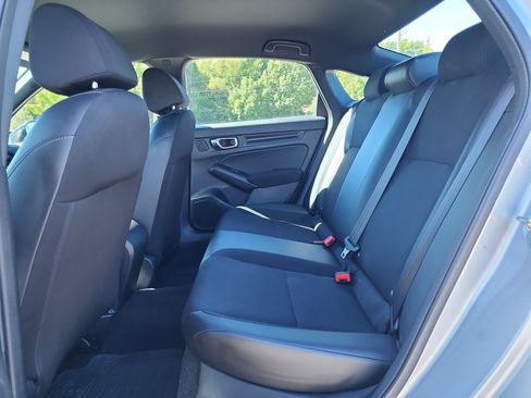 Used 2023 Honda Civic Sport image 11