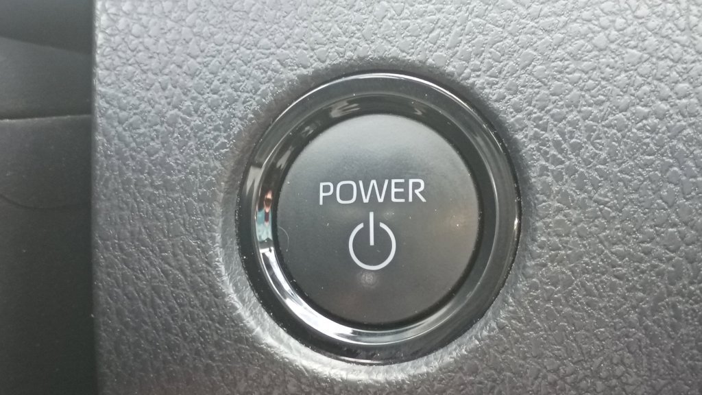 Used 2025 Toyota Camry LE FWD image 32