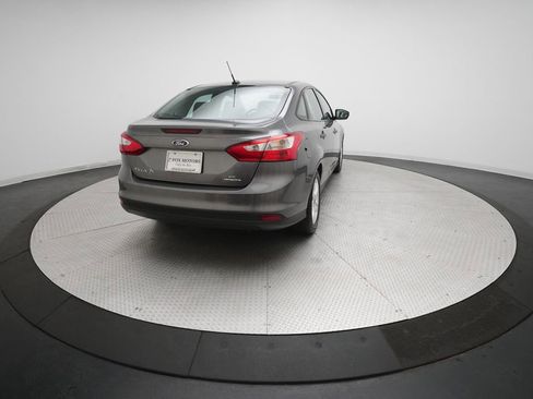 Used 2014 Ford Focus SE image 12
