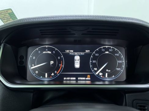 Used 2016 Land Rover Range Rover AWD/4WD image 18