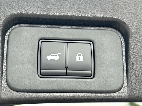 New 2026 Nissan Rogue Dark Armor AWD/4WD image 15