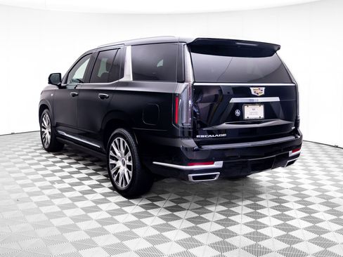 Certified 2026 Cadillac Escalade Platinum Luxury w/ LPO, Floor Liner Package AWD/4WD image 3