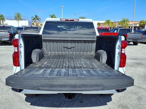 Used 2022 Chevrolet Silverado 1500 Custom w/ LPO, Dark Essentials Package image 18