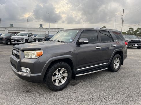 Used 2012 Toyota 4Runner SR5 image 4