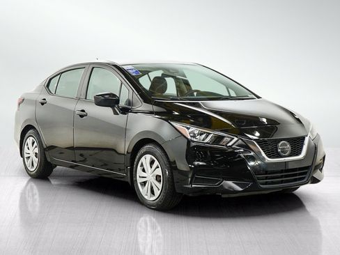 Used 2021 Nissan Versa S FWD image 7