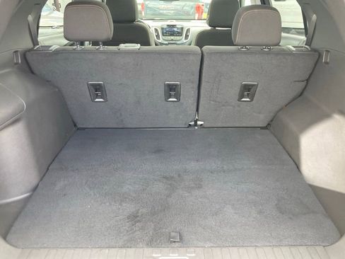 Used 2024 Chevrolet Equinox LT AWD/4WD image 17