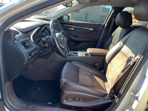 Used 2014 Chevrolet Impala LT w/ Premium Seating Package image 11