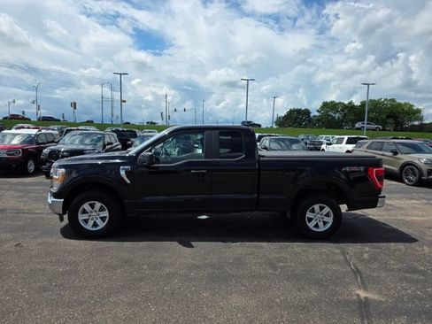 Used 2022 Ford F150 XLT w/ Bed Utility Package AWD/4WD image 4