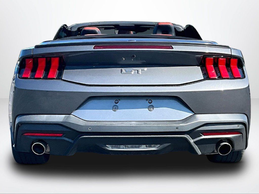 Used 2024 Ford Mustang GT Premium RWD image 4