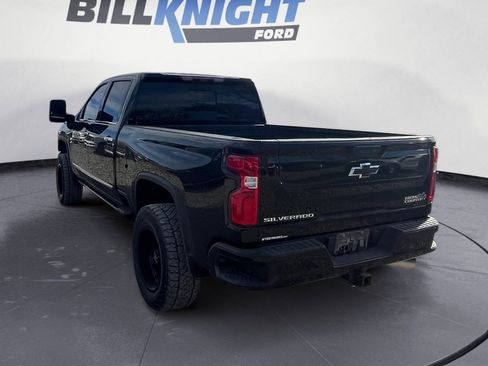 Used 2024 Chevrolet Silverado 3500 High Country w/ Technology Package image 3