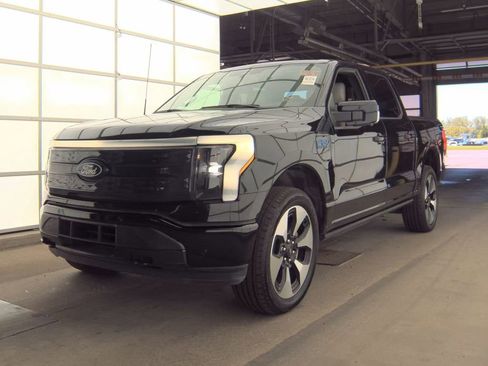 Used 2025 Ford F150 Lightning Platinum AWD/4WD image 1