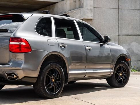 Used 2008 Porsche Cayenne AWD/4WD image 43