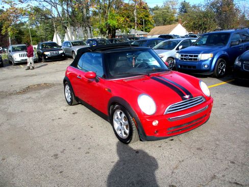 Used 2007 MINI Cooper Convertible image 1