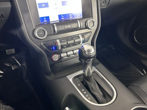 Used 2019 Ford Mustang Premium RWD image 21
