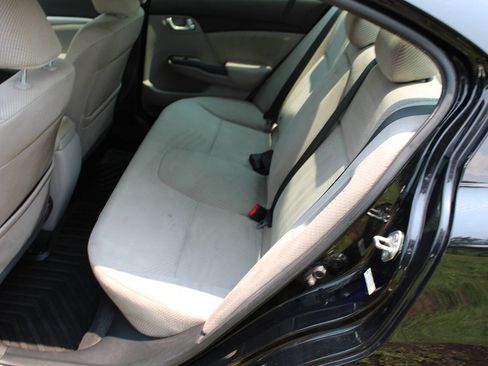 Used 2013 Honda Civic Hybrid Sedan image 29