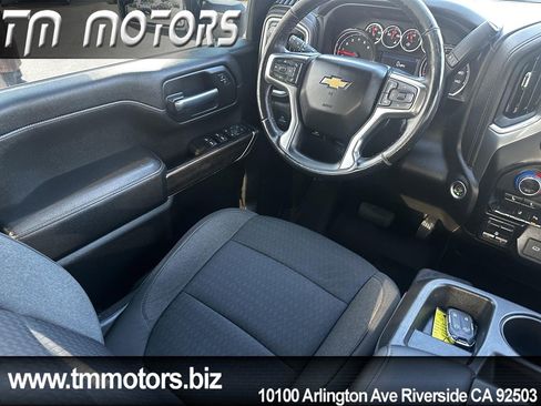 Used 2022 Chevrolet Silverado 2500 LT w/ Convenience Package image 15