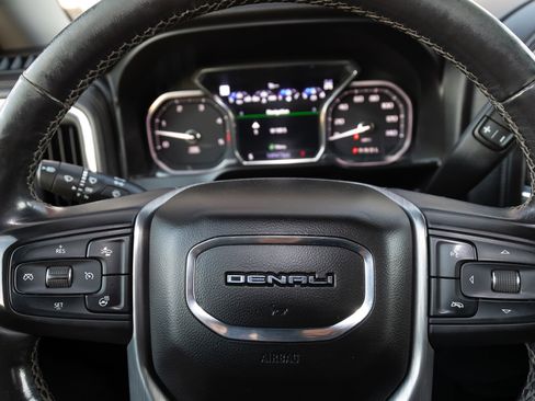 Used 2020 GMC Sierra 2500 Denali w/ Denali Ultimate Package image 21