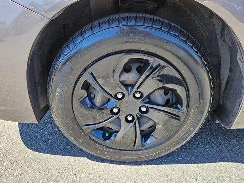 Used 2014 Honda Civic LX image 8
