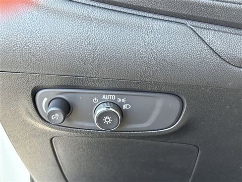 Certified 2024 Buick Encore GX Preferred image 17