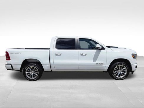 Used 2023 RAM 1500 Laramie AWD/4WD image 8
