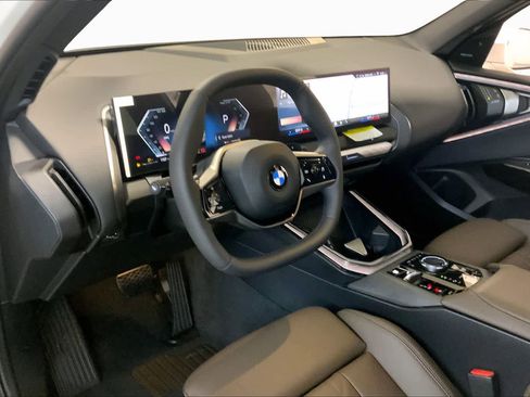 New 2026 BMW X3 xDrive30i w/ Convenience Package AWD/4WD image 8