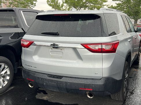Used 2018 Chevrolet Traverse LT AWD/4WD image 3