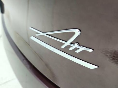 Used 2024 Lucid Air Touring AWD/4WD image 16