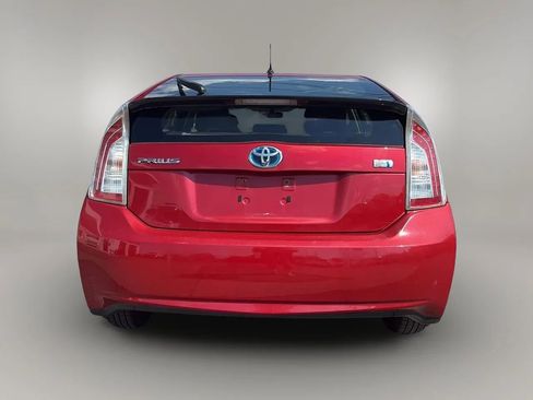 Used 2014 Toyota Prius Two FWD image 6