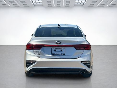Used 2020 Kia Forte LXS FWD image 6